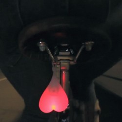 Zadné svetlo na bicykel svietiace vajíčka Bike balls